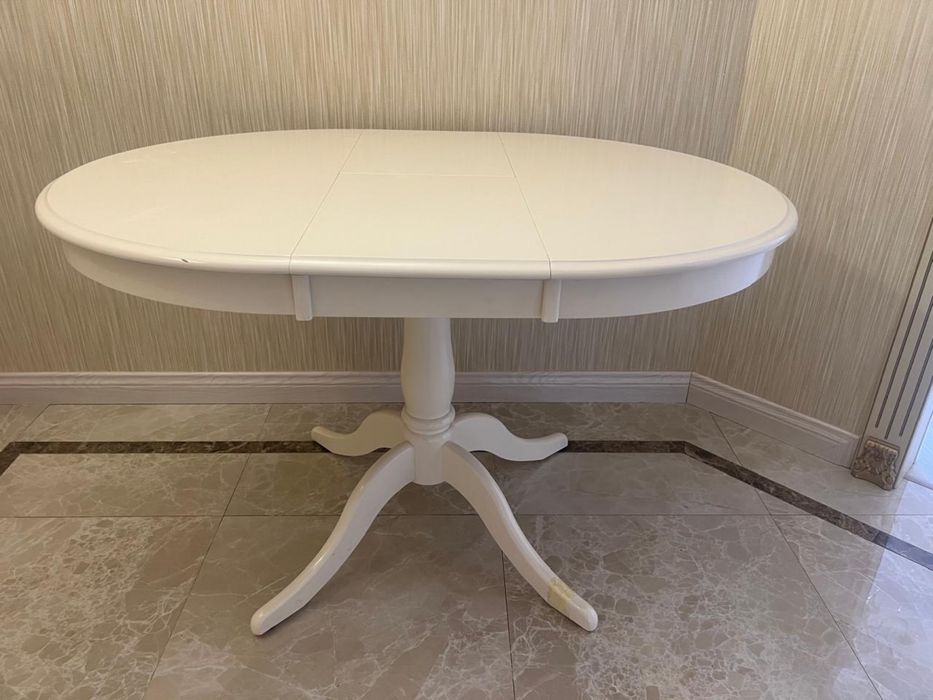 продам стол в отличном состоянии