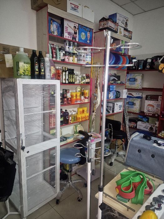 медицинский шкаф/ meditainkiy shkaf