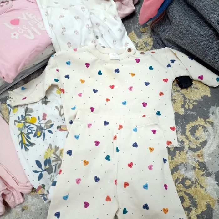 Продам детские вещи