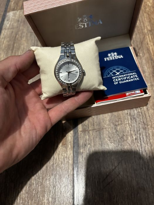 Ceas Dama Festina
