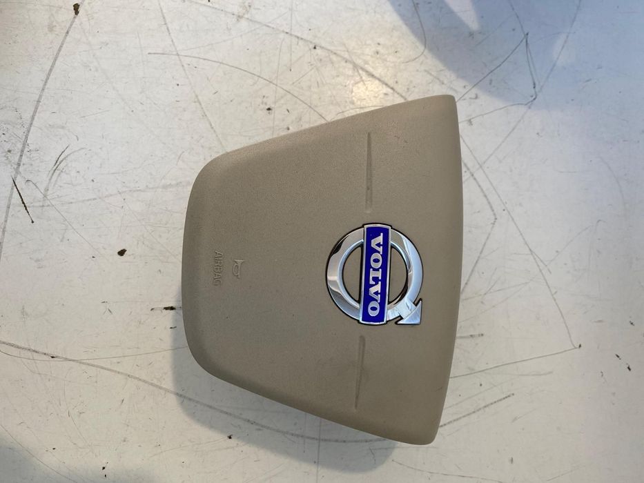 Volan cu airbag VOLVO XC60 S80 XC70 V70 31271095 31332821