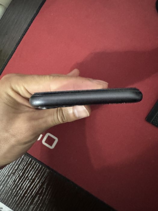 Iphone 11 сотилади