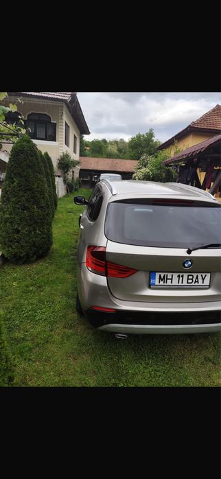 Persoană fizică vând BMW x1 .2.0l diesel, preț negociabil