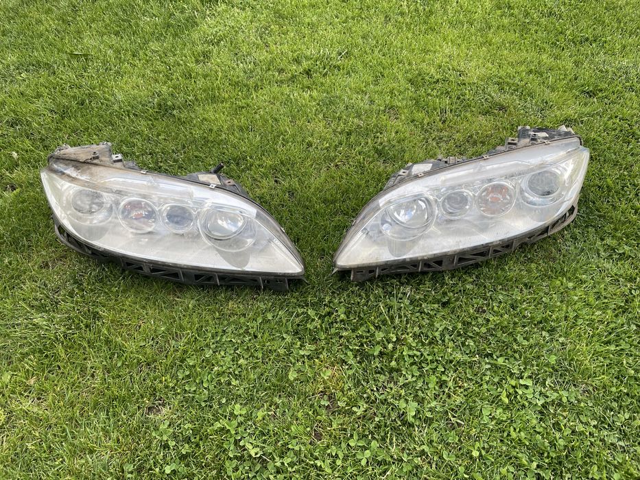 Ляв фар и стопове за Мазда 6