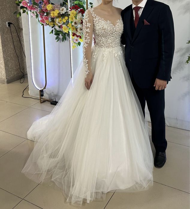 Свадебное платье