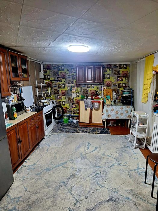 Продаётся дом, Деркул