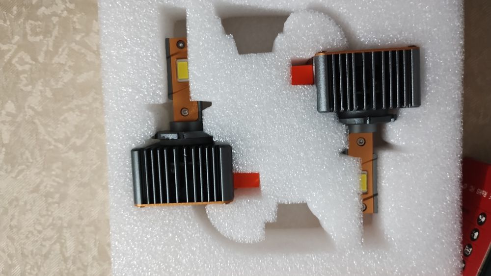 НОВИ! LED крушки D1S