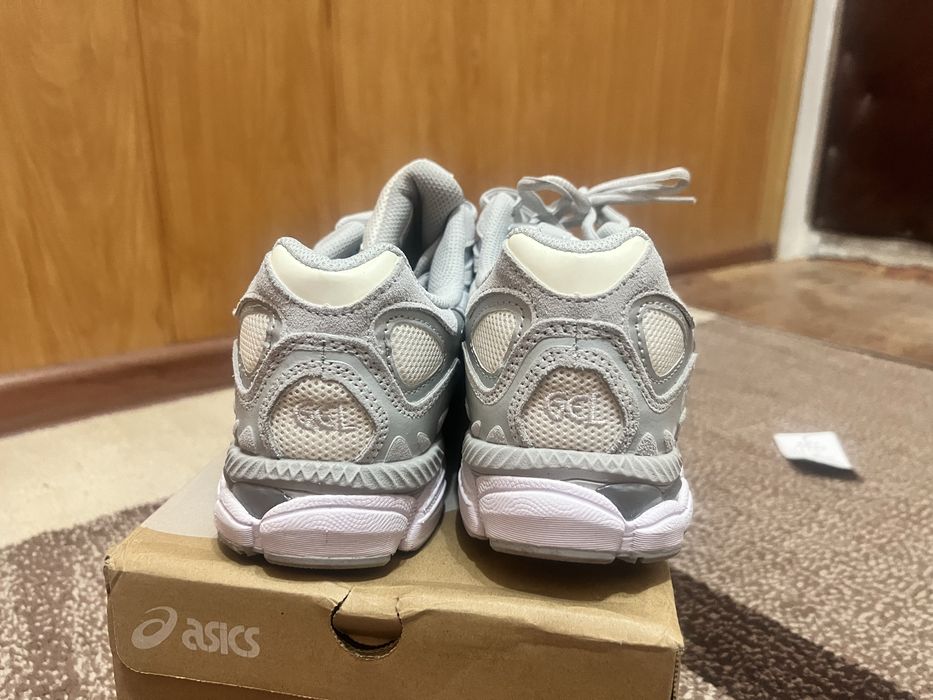 Krasovka  Asics Gel Nyc