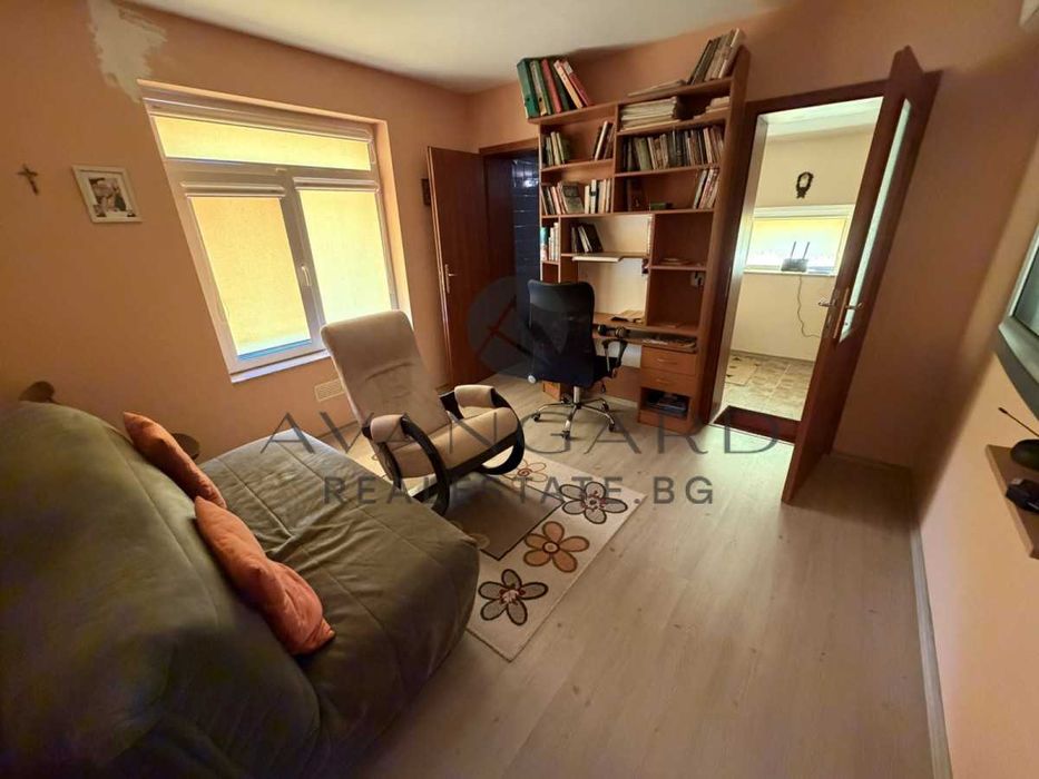 оф.25687 Невероятен имот/ с.Горна Махала