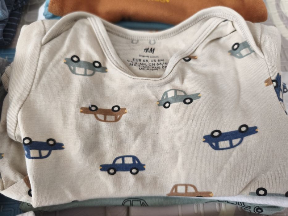 Lot haine bebe  mărimea 68 sau 3-6luni