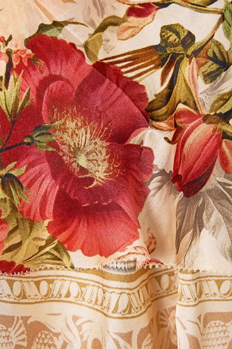 Нова копринена рокля Camilla