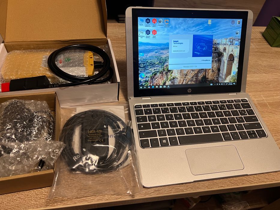 Kit tableta / laptop  Lenovo D330 + tester / diagnoză delphi 2021 + VCDS 2025