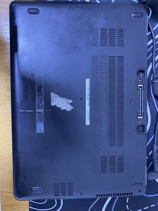 Ноутбук Dell Latitude E7270