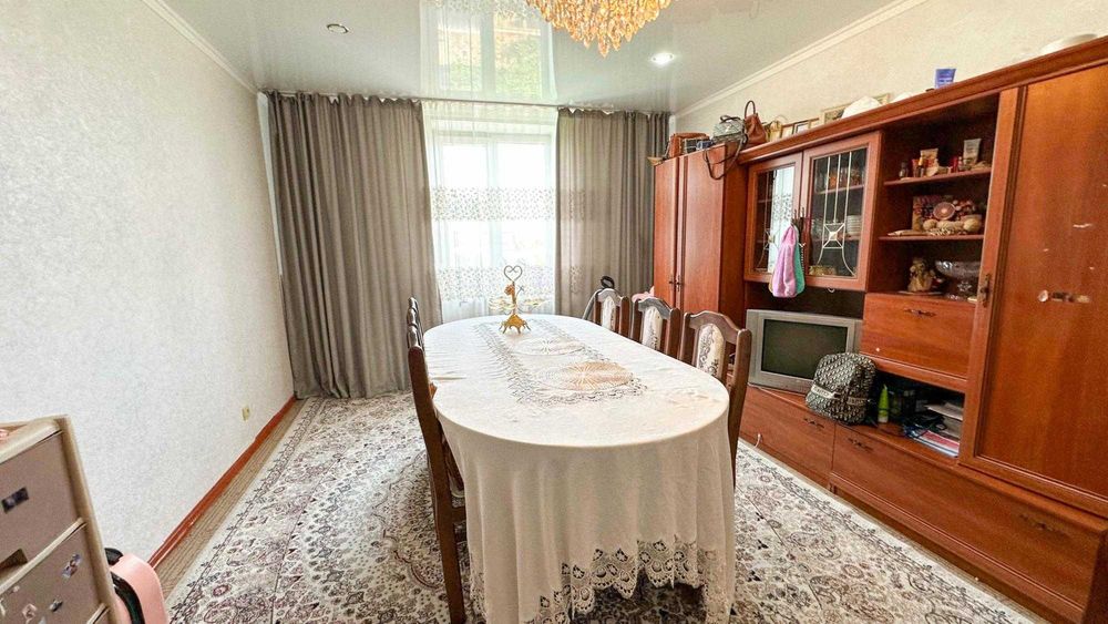 1 ком на Каблиса Жырау, Танат Империя