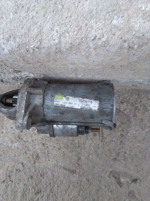 Vînd electromotor Opel fiat 13 cdti
