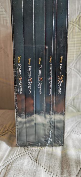 The Pirates Of The Caribbean 4k UHD + Blu-Ray 5 - Movie Collection  - Колекция филми "Карибски пирати" 4К + Blu-Ray