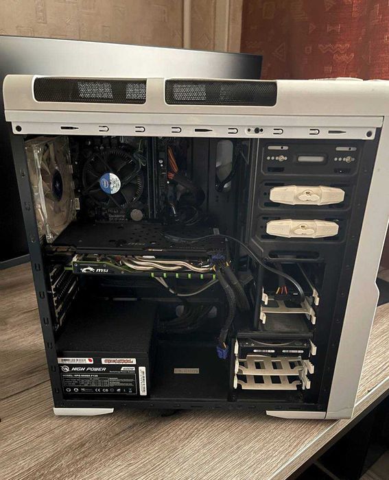 Компьютер + колонки, СРОЧНО.