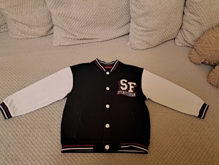 Спортен комплект Asda George 4-5 години и 6-7 години