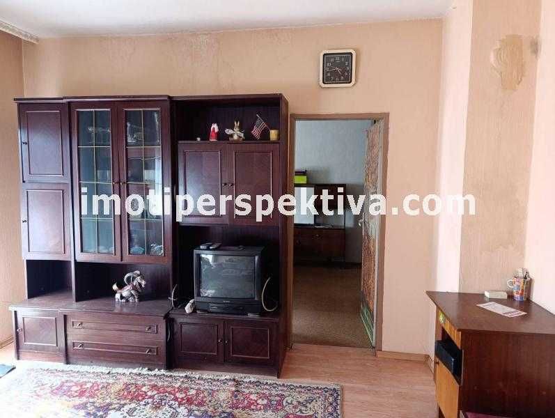 Продава се Двустаен апартамент в Пловдив, Център - 64 кв.м за 1204 €/кв.м - Снимка #3