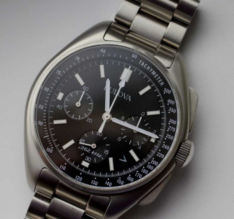 Bulova Lunar Pilot почти Omega Speedmaster