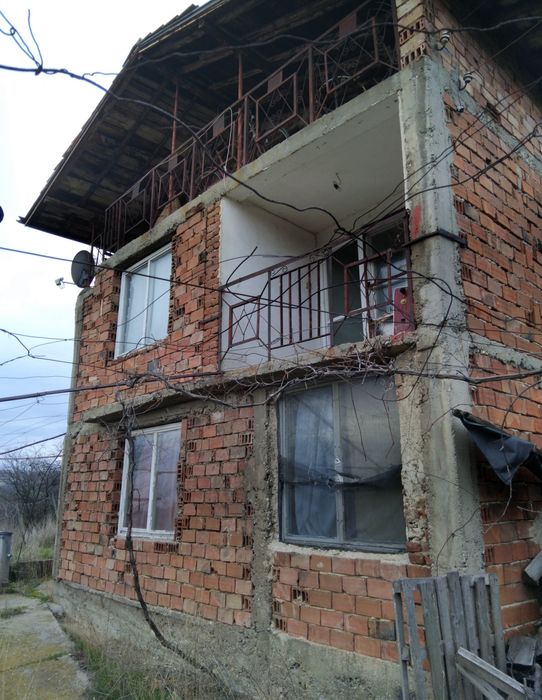 Продава се Къща в с. Бураново, Област Кюстендил - 68 кв.м за 600 €/кв.м - Снимка #1