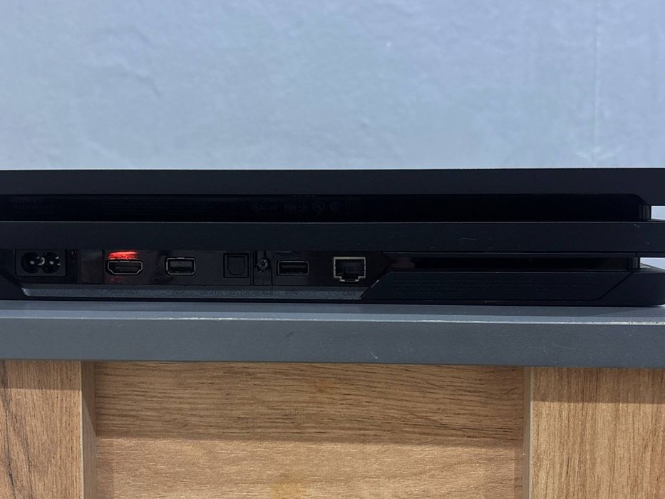 PS4 PRO 1ТБ. Состояние новой