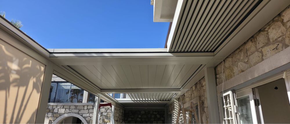 Pergole Bioclimatice & PVC, Direct de la producator
