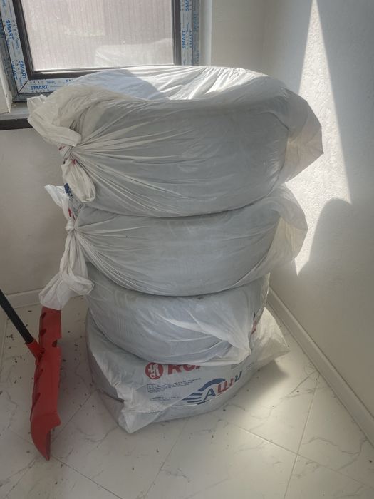 Шины 295/35/21 летние