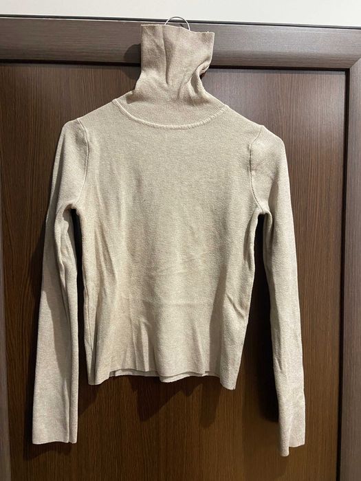 Дамско бежово поло