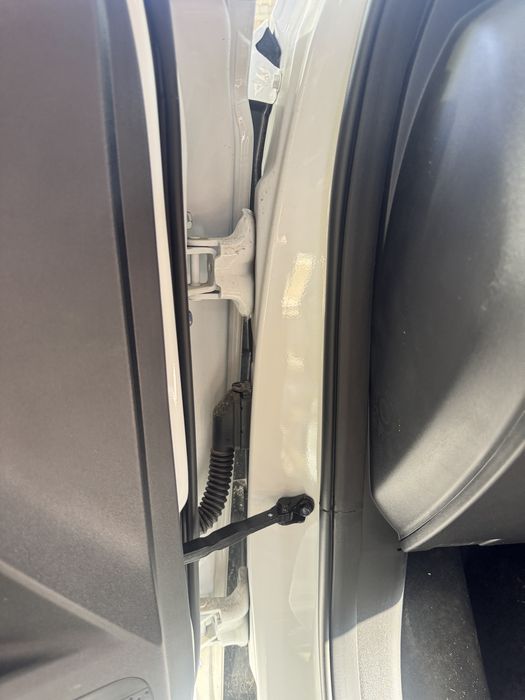 Передние двери,Changan x5 plus