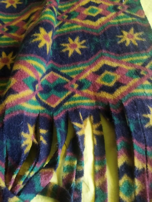 Дамски шалове зимни и летни