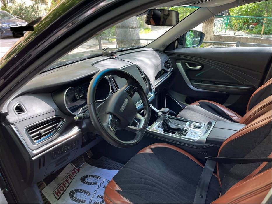 Продается машина jetour 70