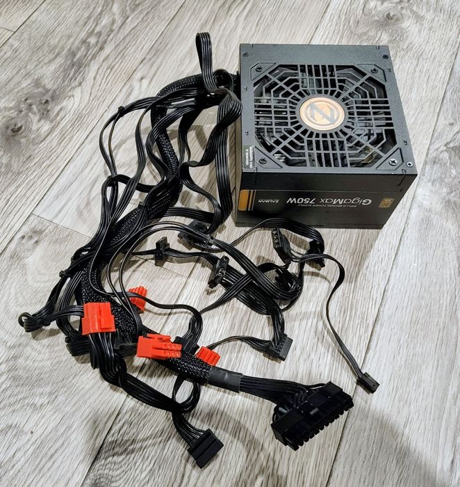 БП ZALMAN GigaMax 750W [80+ Bronze]
