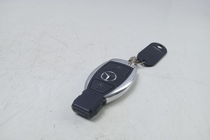 Contact  cu cheie A2469053903 Mercedes-Benz B-Class W246