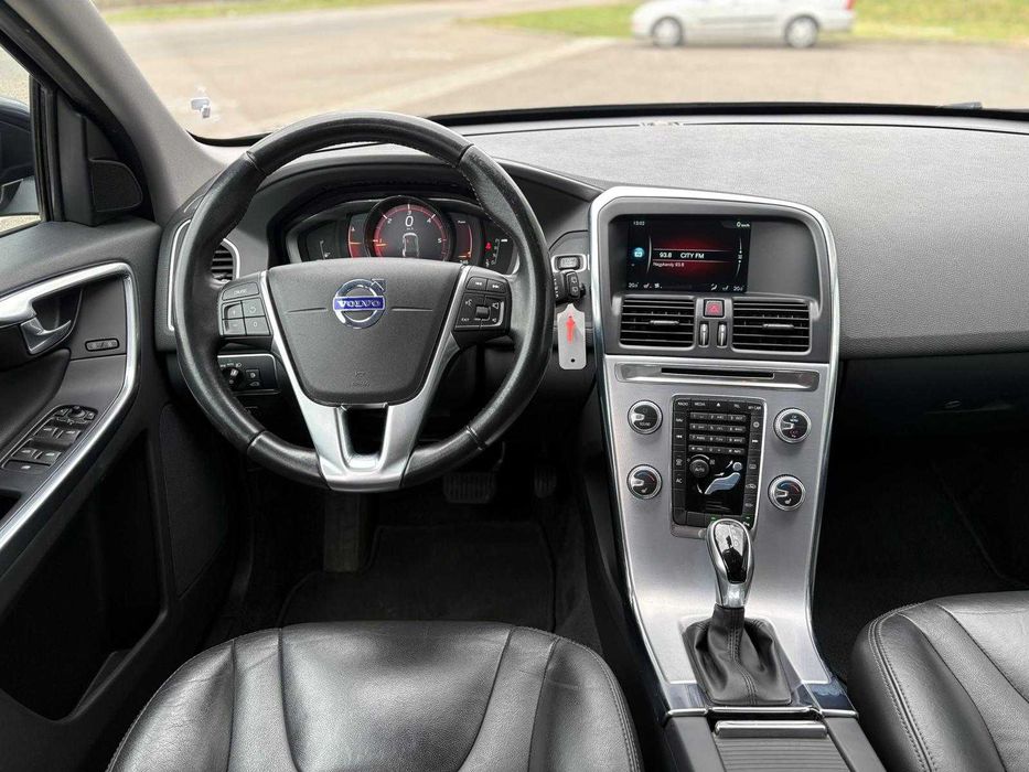 VOLVO XC60 / 2017 / 2.0 D3 SUMMUM 150 CP / AUTOMAT / E6 / 214.000 km