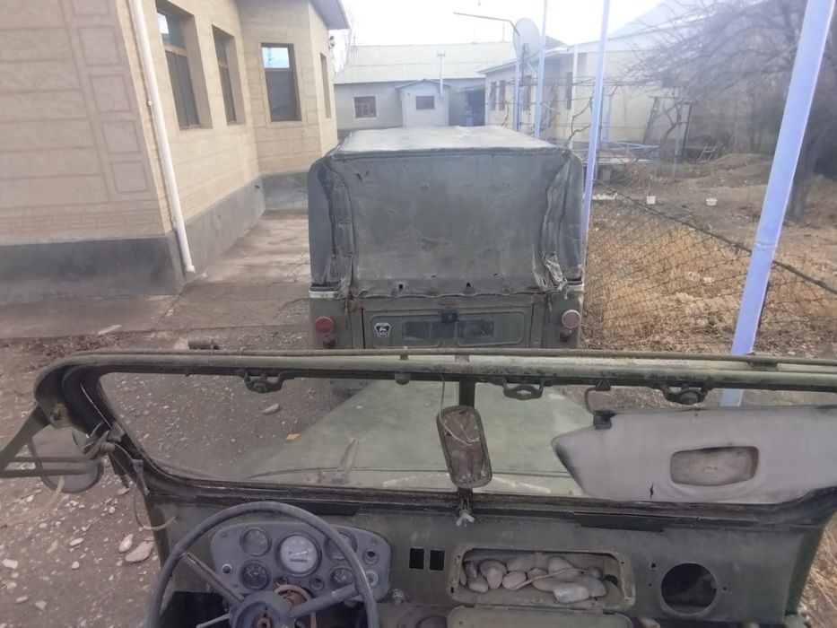 Газ-69  ретро автомобиль