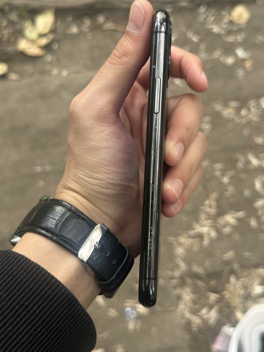 Iphone 11 pro 64gb 100akb