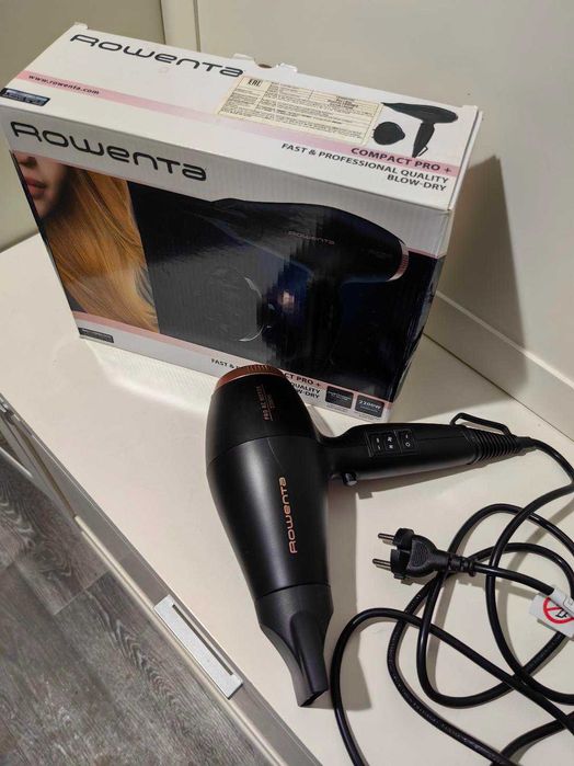 Фен Rowenta Compact Pro +