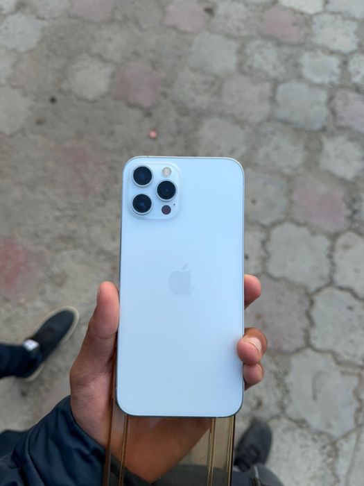 айфон 12 про мах