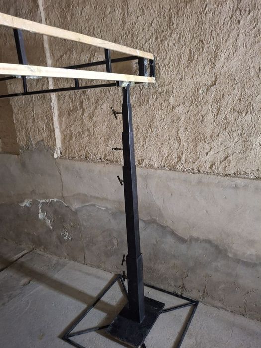 Afarmleniya dekoratsiya Pirpireni temiri karkazi sotiladi razmeri 4*4