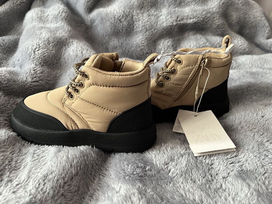 Ботинки размер 25 от бренда Зара