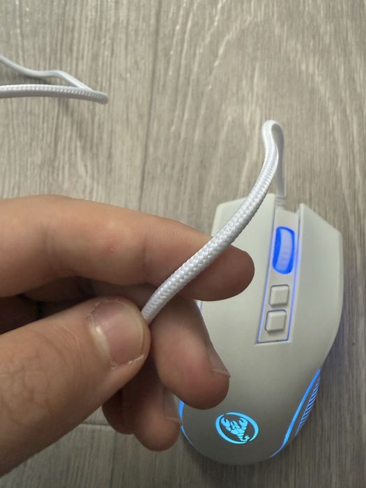 Белая мышь HKSJ