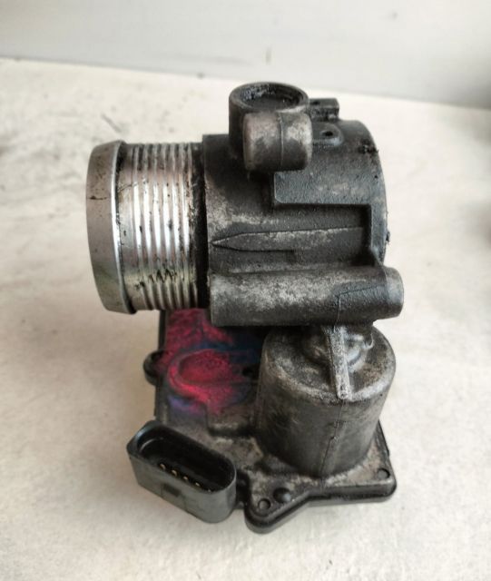 Clapeta acceleratie 03L128063E Volkswagen VW Passat CC prima generati