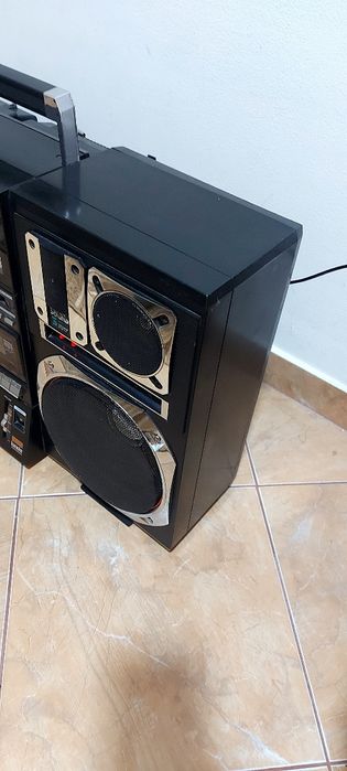 Radio casetofon SuperTech j-747s