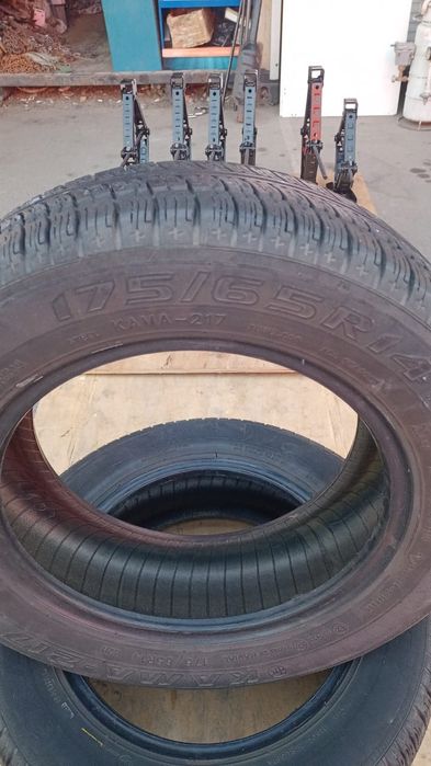 Резина пара 175/65/14