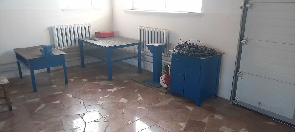 Сдам в аренду подъёмник  в новом СТО