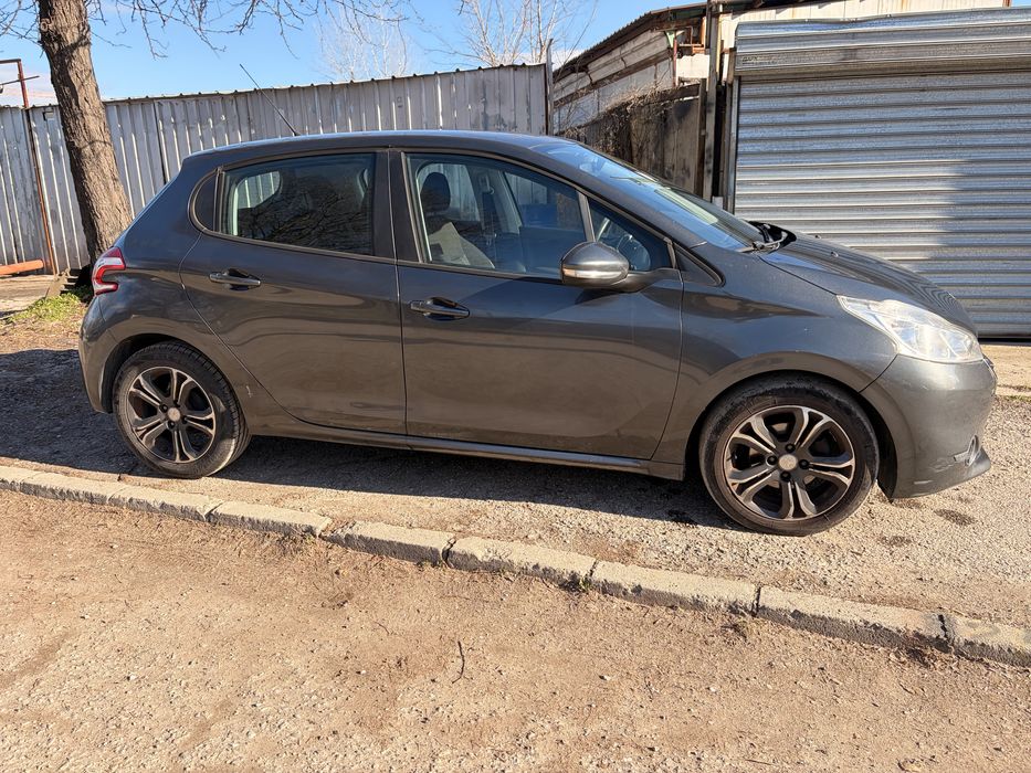 Peugeot 208 1.4 HDI