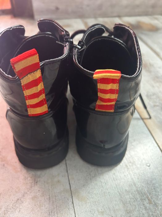 Маркови удобни обувки