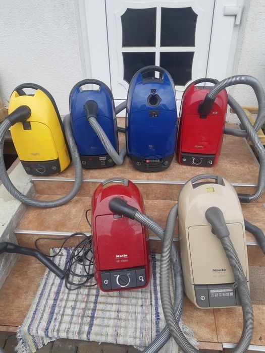 Aspiratoare  Miele, piese si cărucior