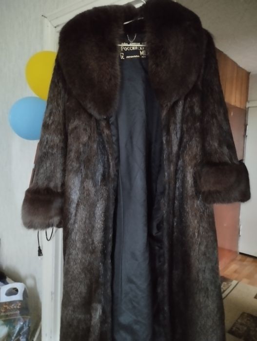 Продам шубу нутрия